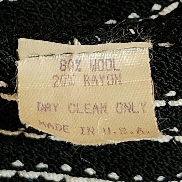 Ball of Cotton Womens Wool-Blend Knit Button-Up Jacket M Black White Fringe USA - Picture 7 of 9